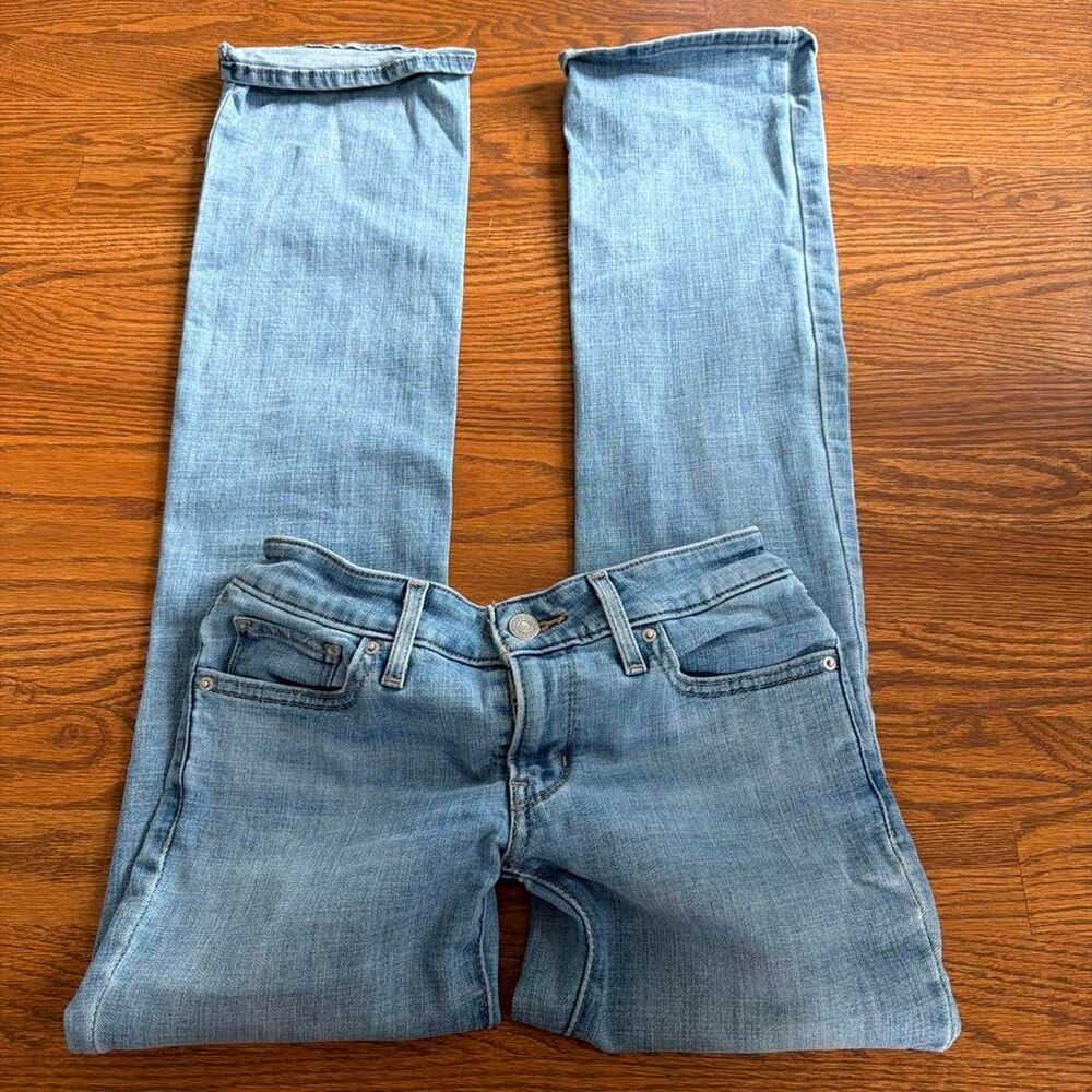 Vintage Y2K Levi's light wash low rise bootcut jeans size 24